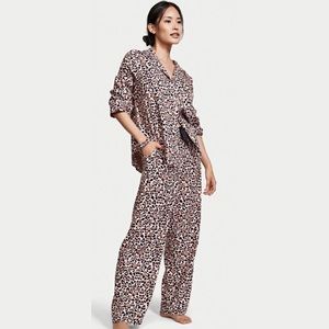 VICTORIA’S SECRET Flannel Long PJ Set - Countess Leopard - Hearts Animal Print S